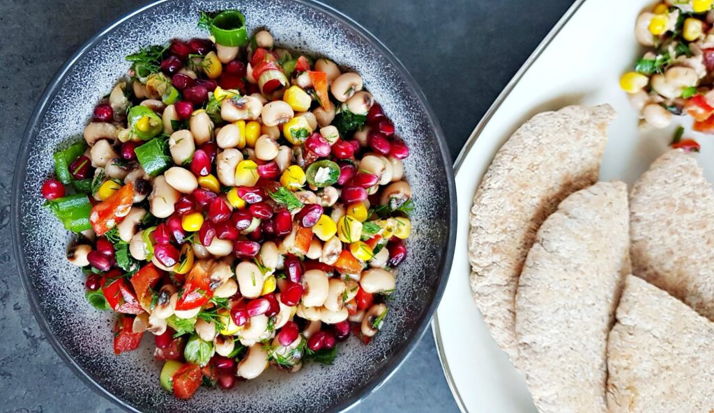 Black-eye bean salad for a quick lunch