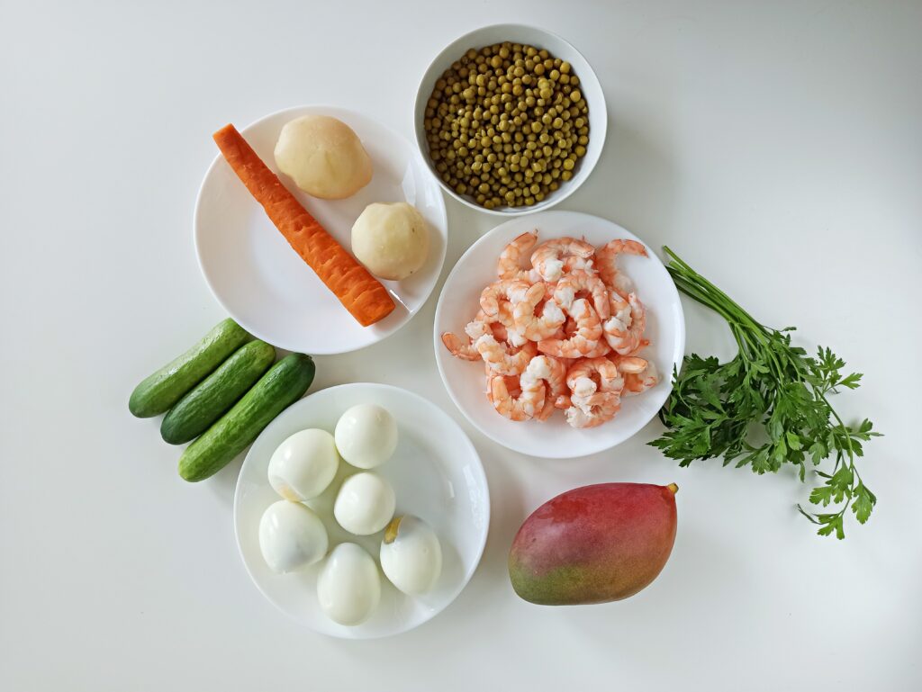 eggs, carrot, prawns, mango, potatoes, cucumbers, fresh parsley, green peas