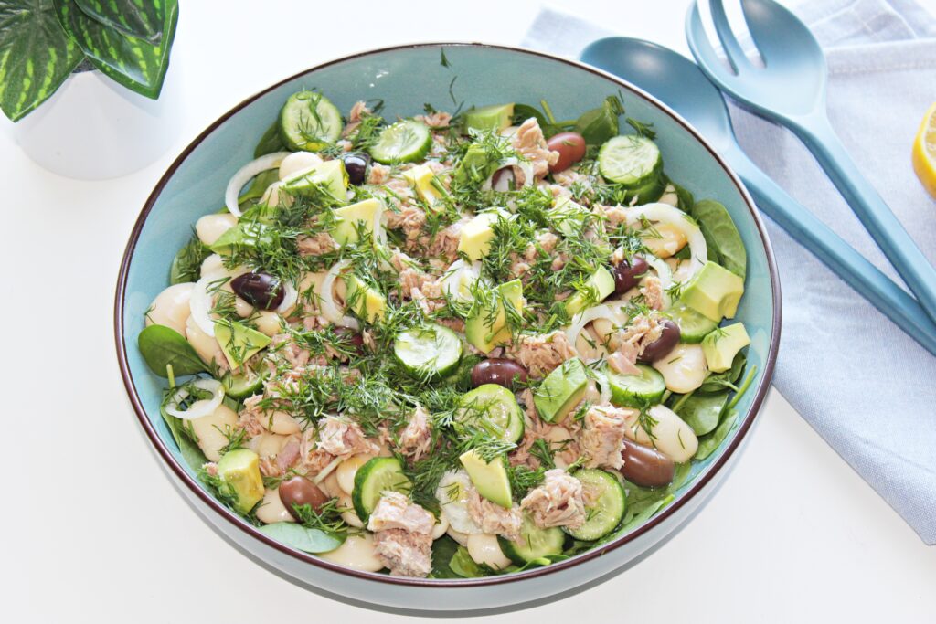 lima bean salad with tuna and spinach