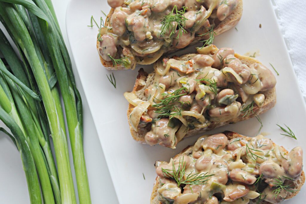 creamy pinto beans on toast