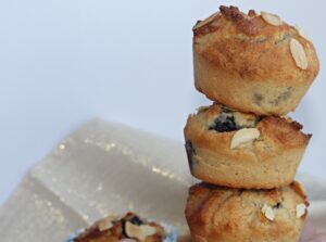 almond blueberry muffins