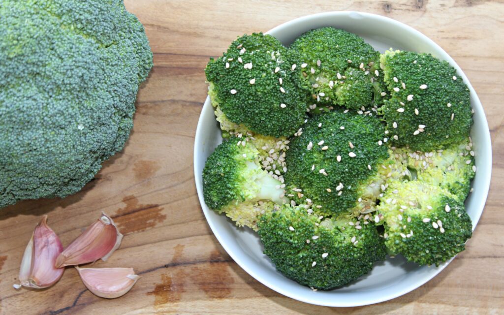 broccoli with garlic and sesame oil