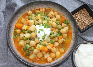 one-pot chickpea stew with vegetables