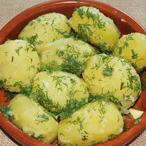 buttered potatoes with dill