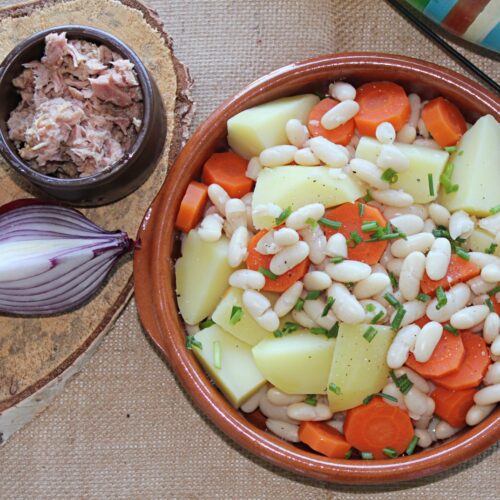 Greek boiled beans (fasolia vrasta)