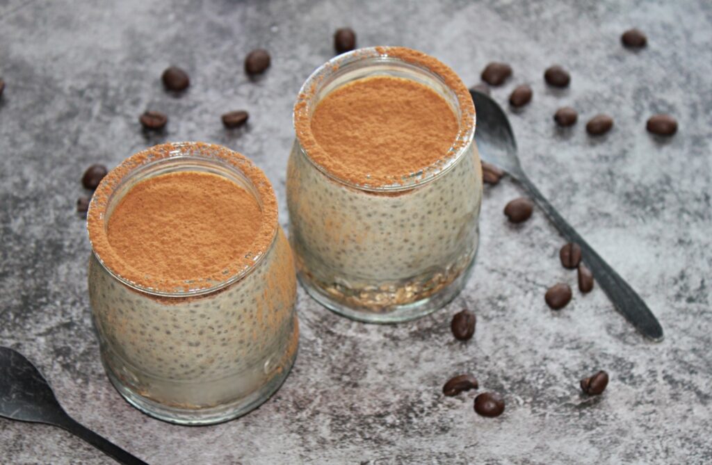 tiramisu chia pudding
