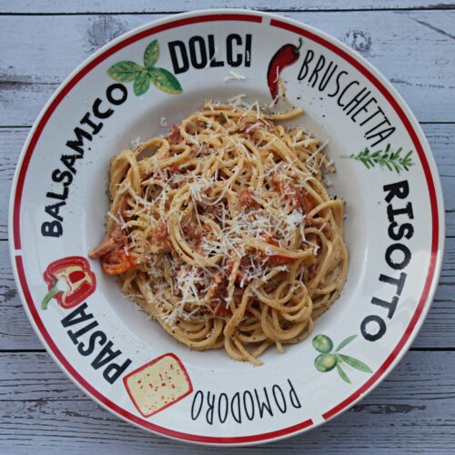 tomato and bacon pasta