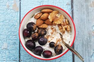 cottage cheese with nuts and berries