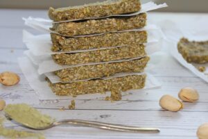 matcha pistachio raw bars
