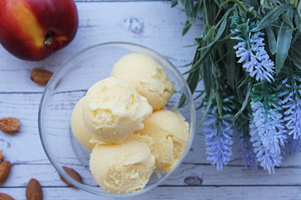 peach frozen yogurt