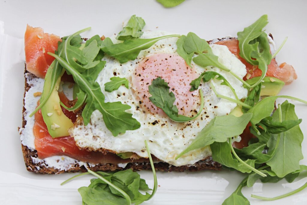 avocado toast with smoked salmon
