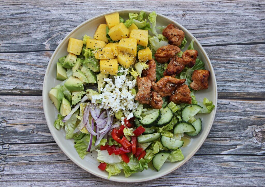 grilled chicken salad with mango and avocado