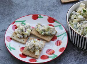 high-protein turkey avocado salad