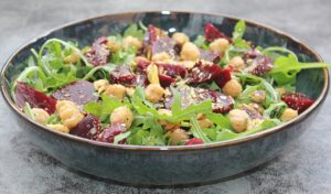 beetroot salad with arugula