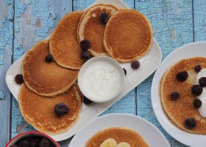 banana oatmeal pancakes