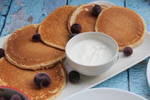 banana oatmeal pancakes