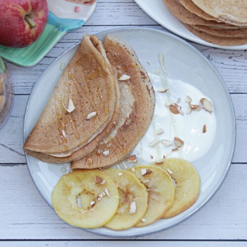 whole grain crepes with apple and cinnamon